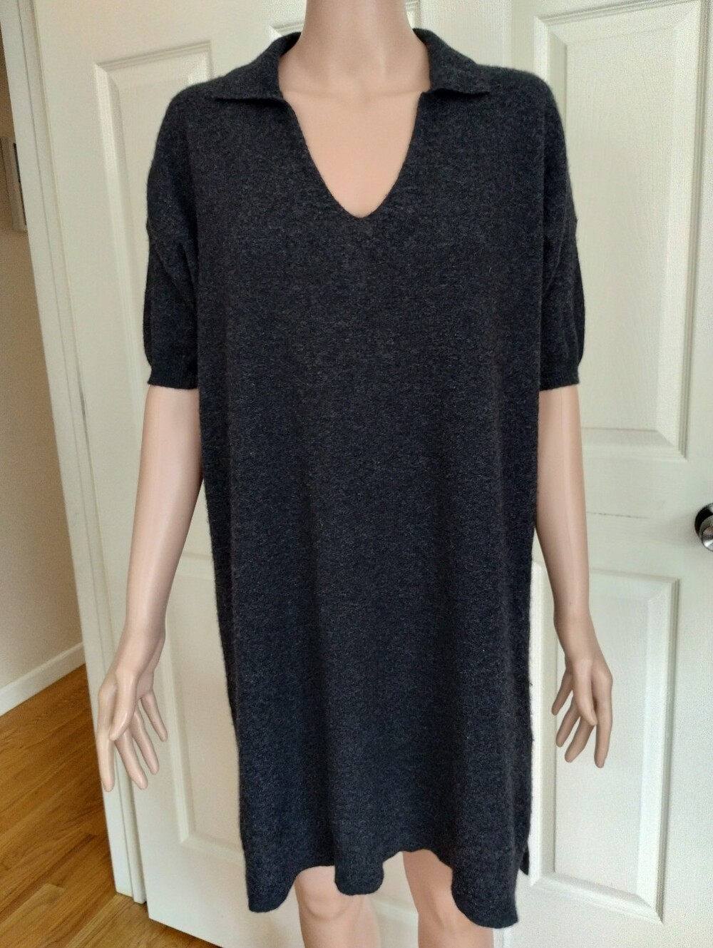 James Perse CashmereShort-Sleeve V-Neck Collared Dress 2